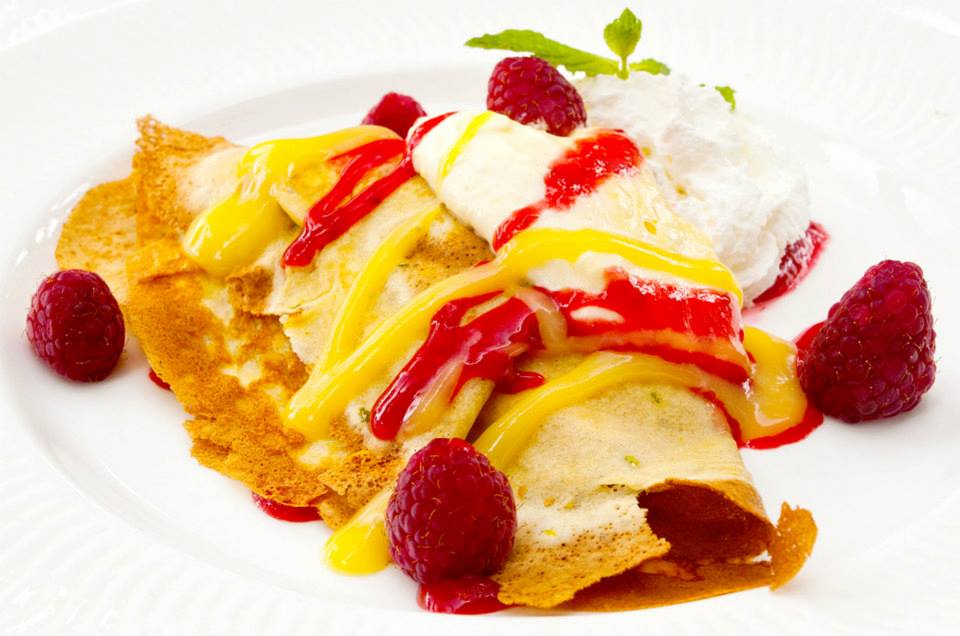 944104_4745273194117_1231681189_n